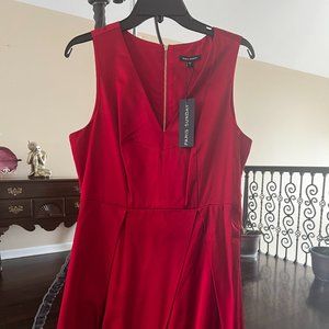 NWT - Paris Sunday Beautiful True Red Dress - L